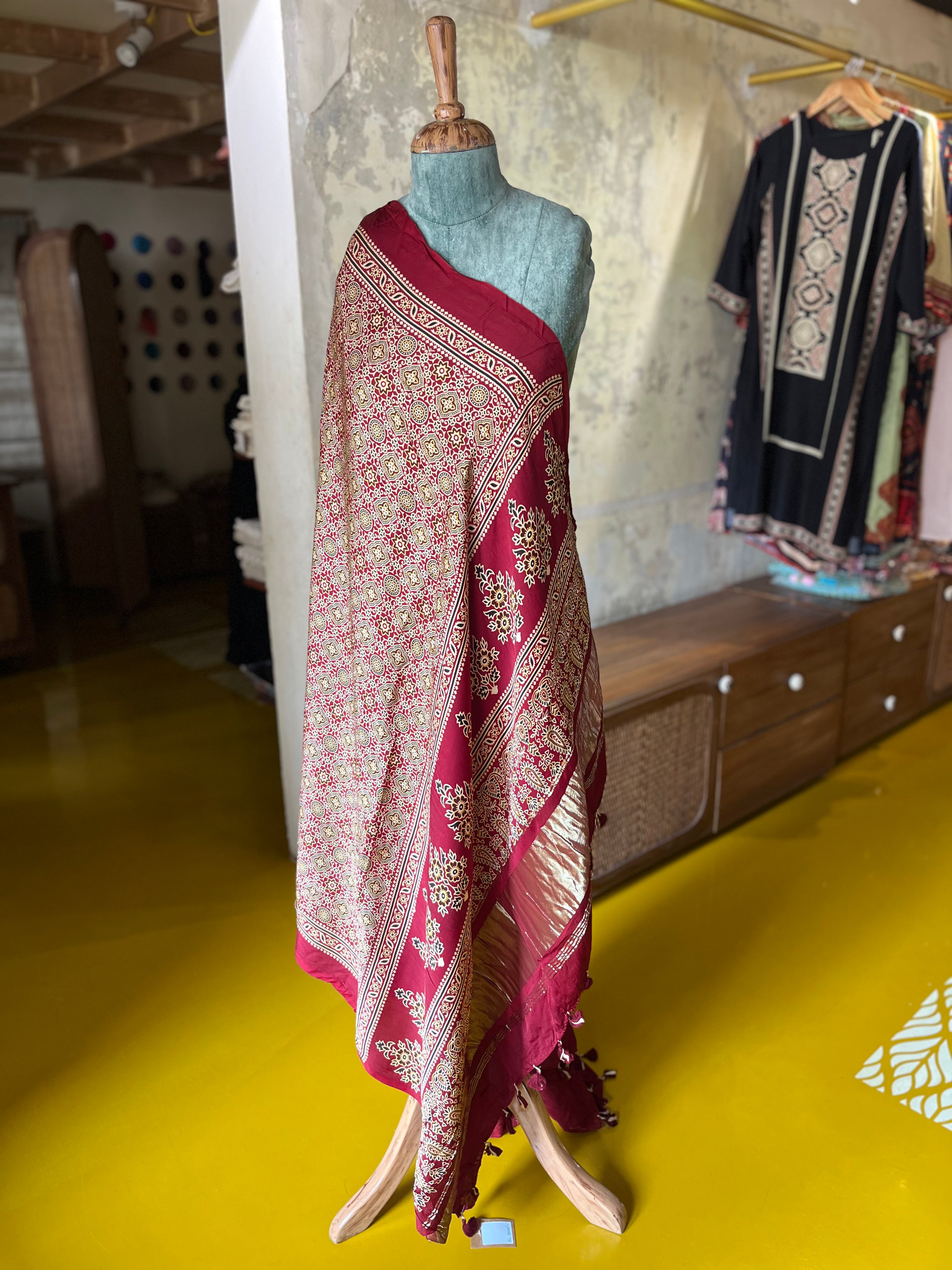 Maroon Heritage (Silk Border) – Ajrakh Modal Silk Dupatta