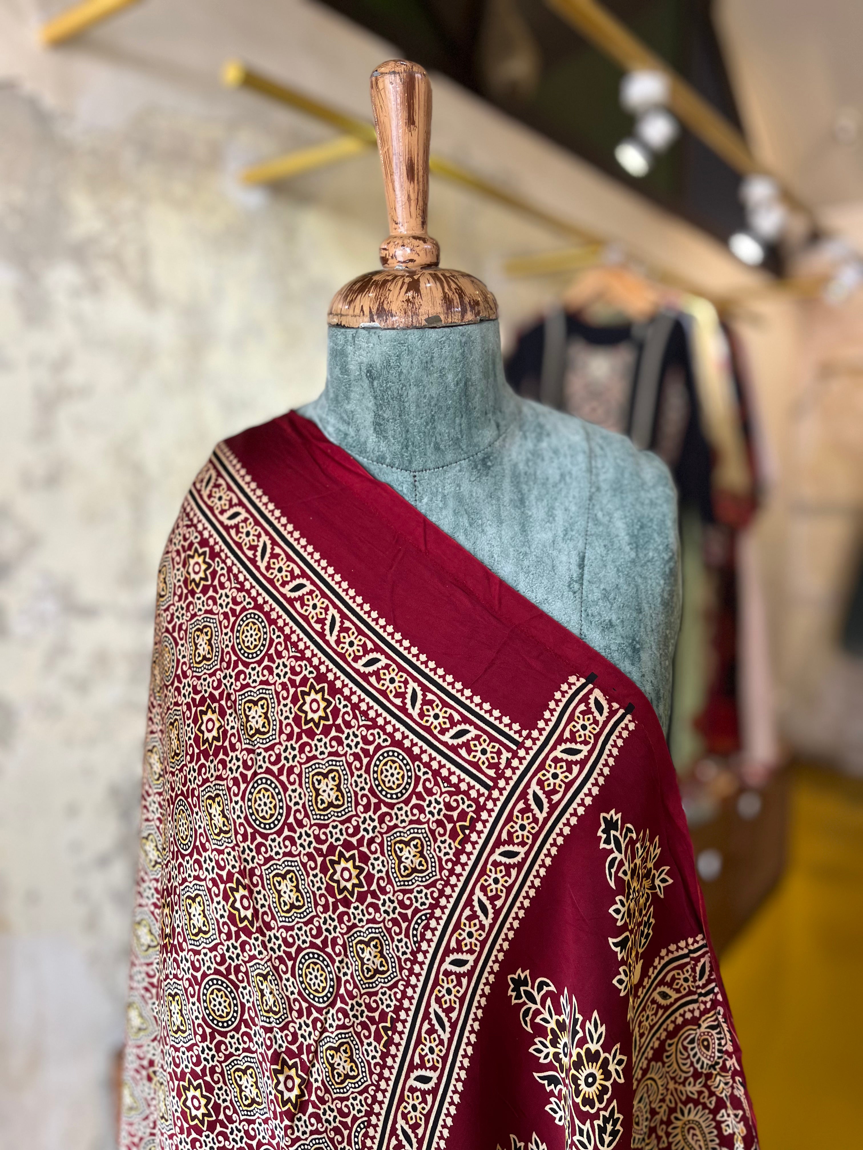Maroon Heritage (Silk Border) – Ajrakh Modal Silk Dupatta