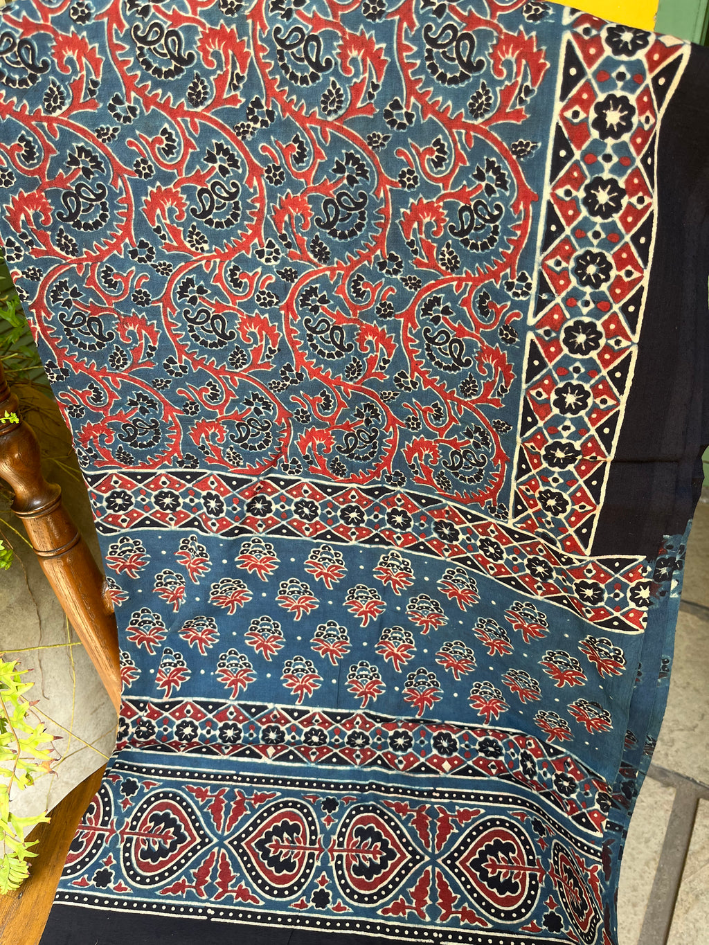 Indigo Paisley Classic – Ajrakh Cotton Dupatta