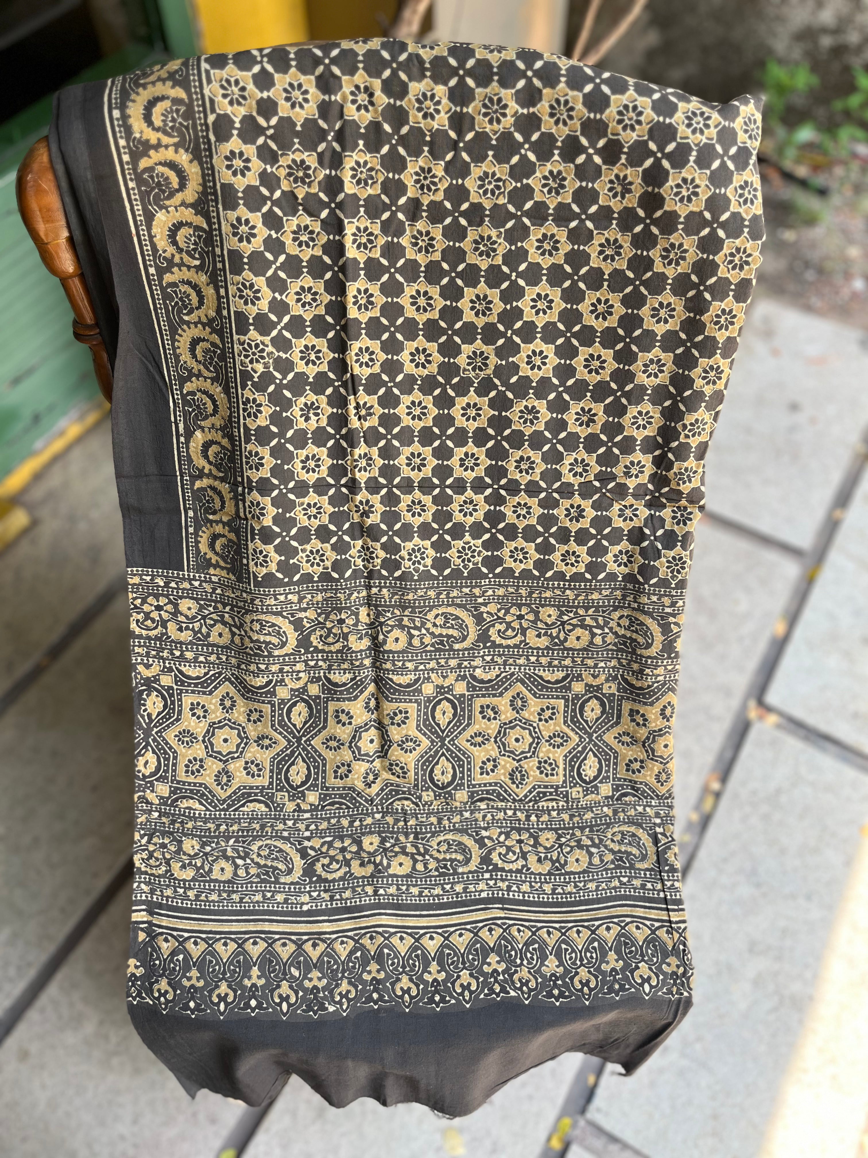 Noir Gold – Ajrakh Cotton Dupatta