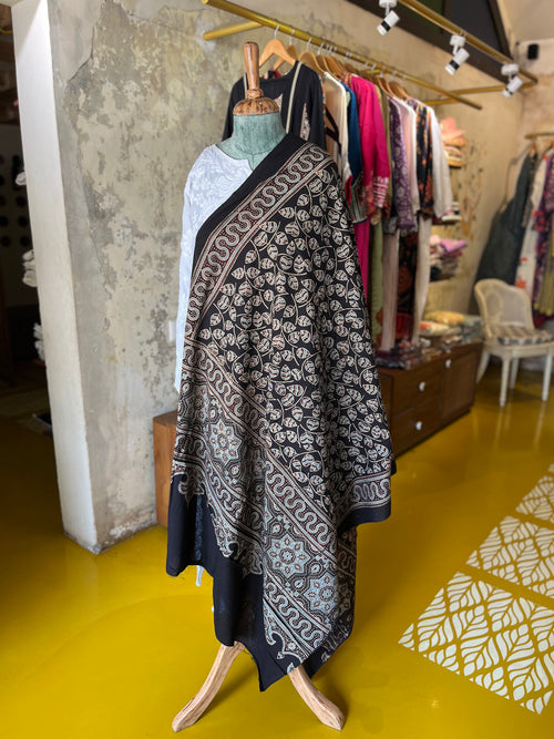 Black Leaves – Ajrakh Cotton Dupatta