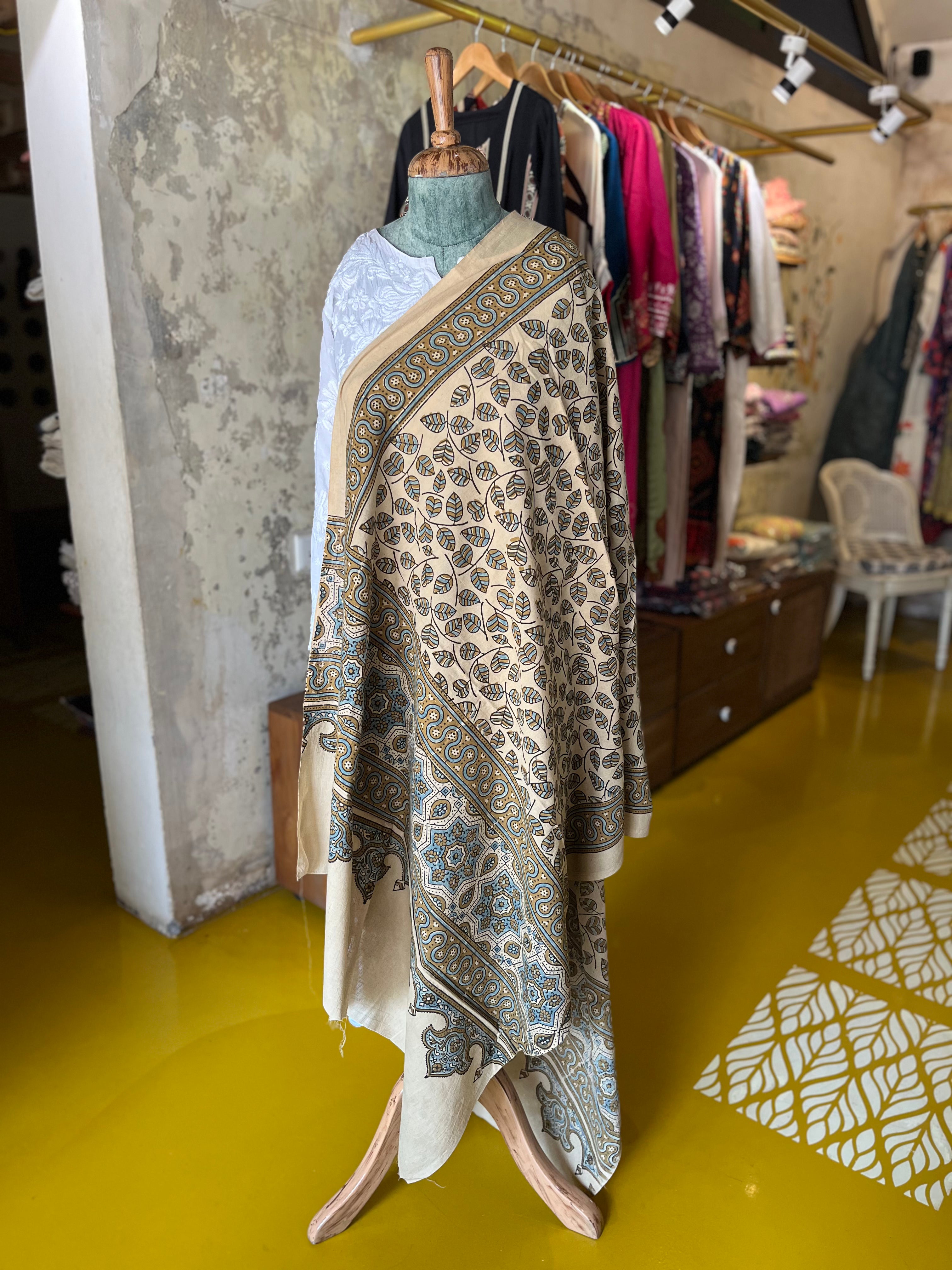 Ivory Leaves – Ajrakh Cotton Dupatta