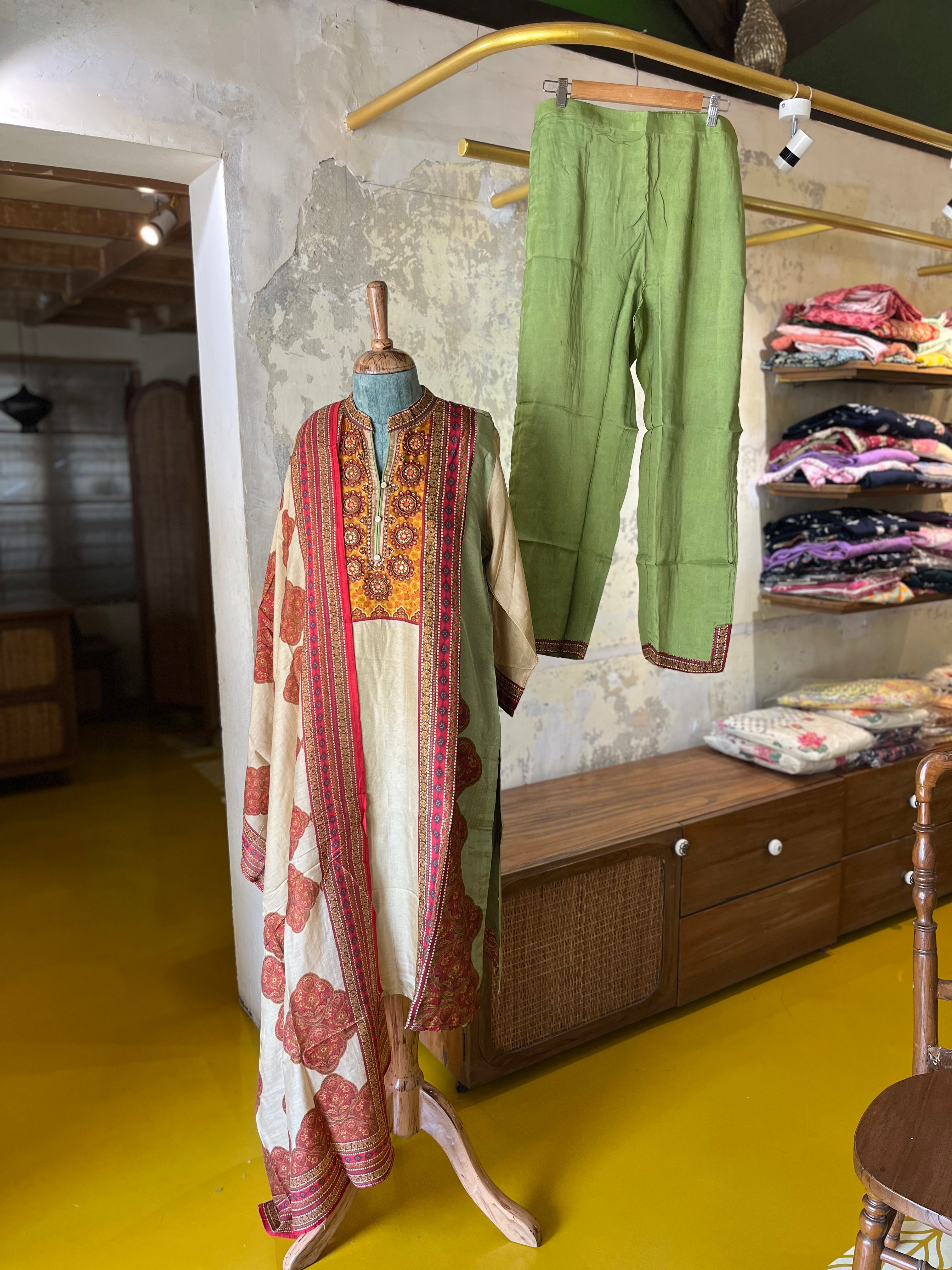 Olive Heritage – Cotton Kurta Set