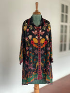 Mehri Noir Kurta