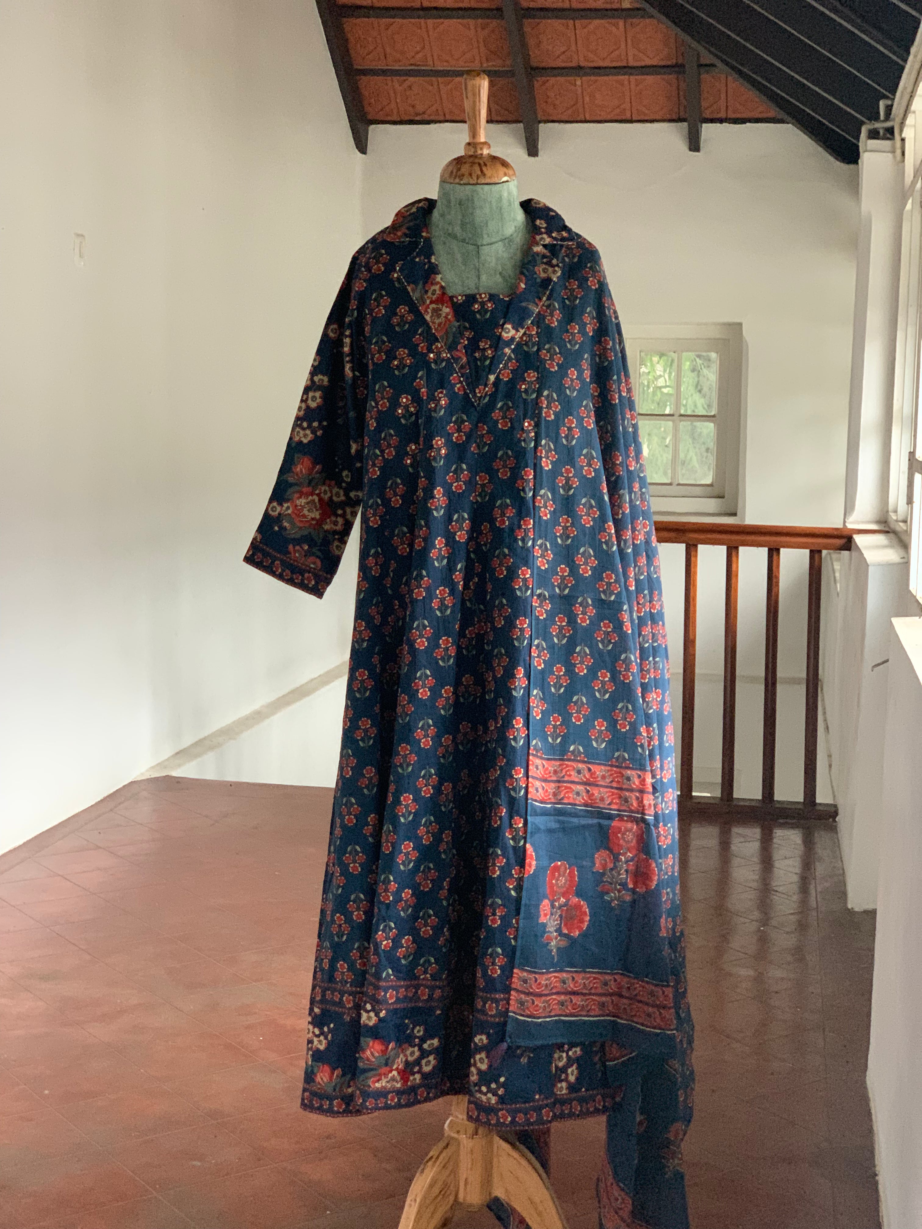 Midnight Bloom Kurta Set
